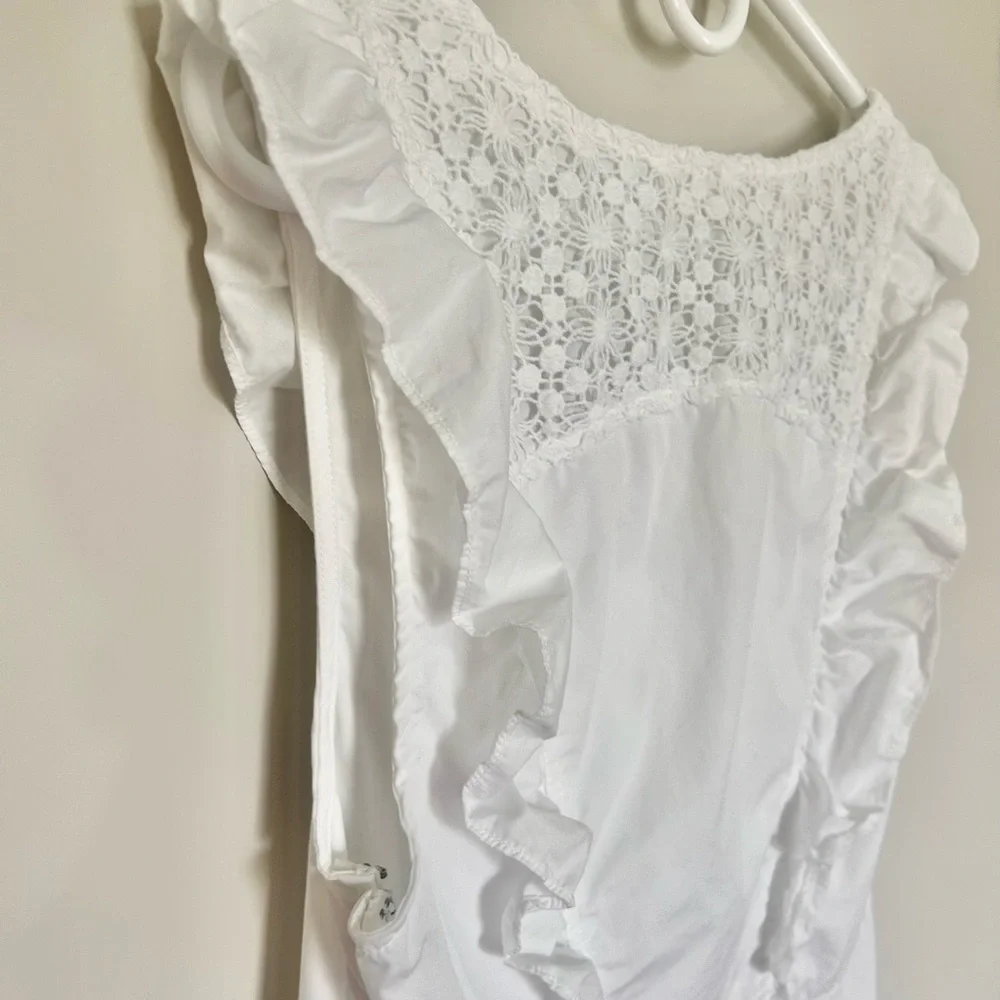 FREE PEOPLE Half Moon Mini Dress Eyelet Crochet Lace Ruffle Feminine Boho | Sz M - Picture 11 of 12